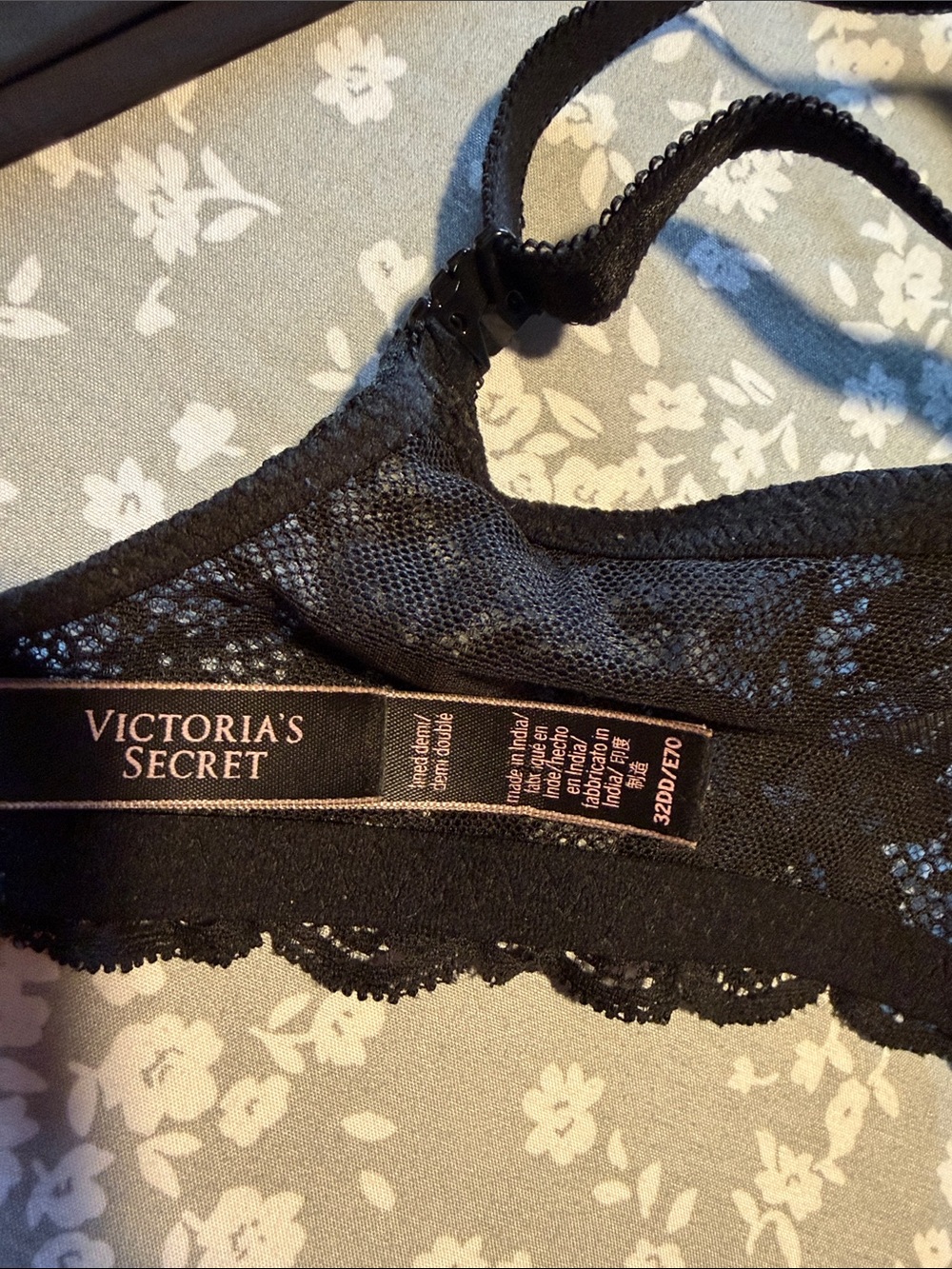 VICTORIAS SECRET DREAM ANGELS DEMI 32DD - Picture 3 of 4